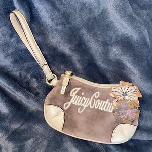 Vintage Juicy Couture Wristlet🌸
